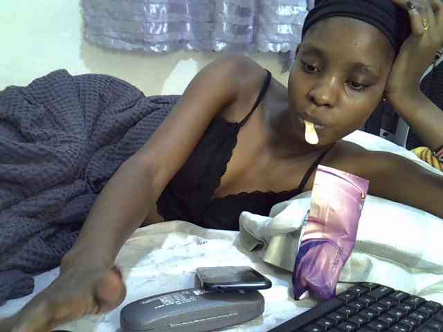 Ebonysly webcam