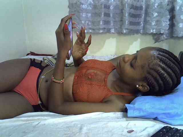 Ebonysly