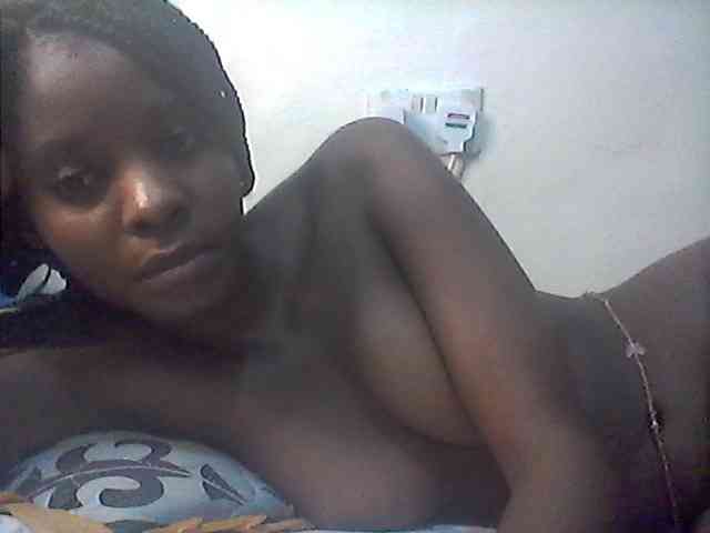 Model: Ebonysly
