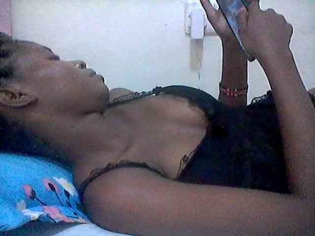 Ebonysly webcam