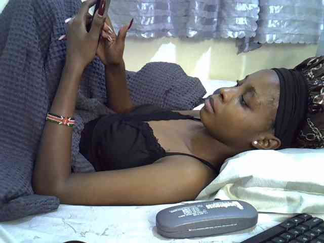 Ebonysly webcam