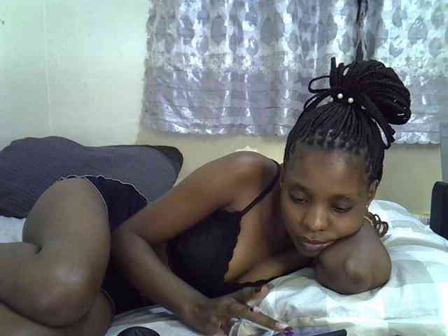 Ebonysly webcam