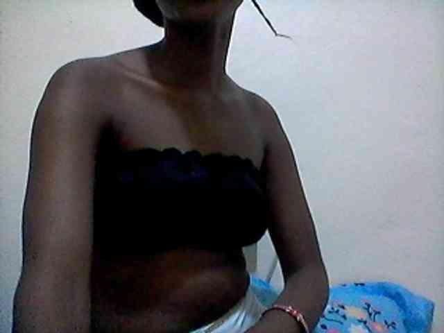 Ebonysly webcam