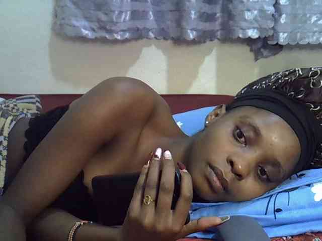 Ebonysly Ebonysly