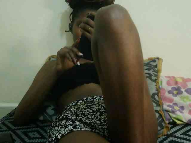 Ebonysly - Girl 