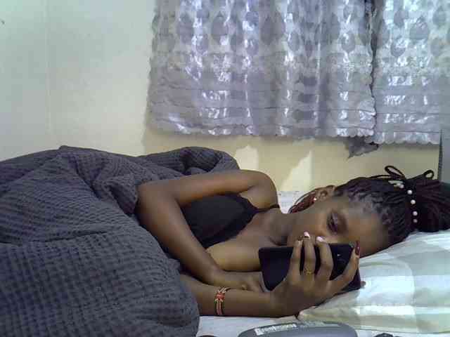 Ebonysly webcam