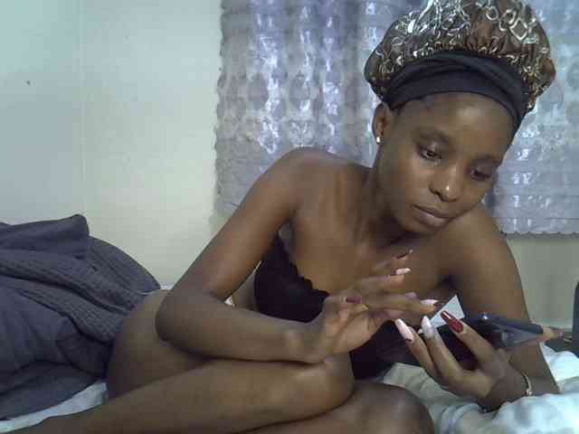 Ebonysly webcam