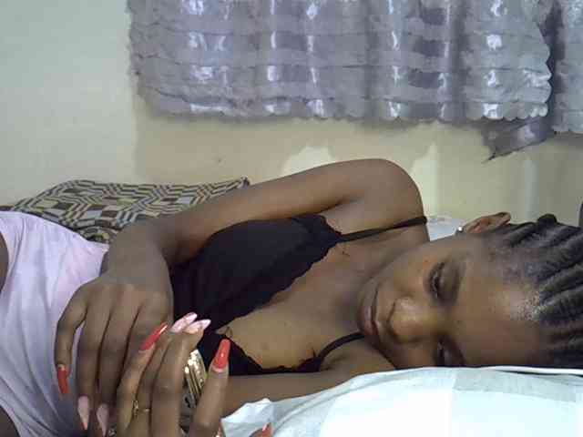 Ebonysly webcam