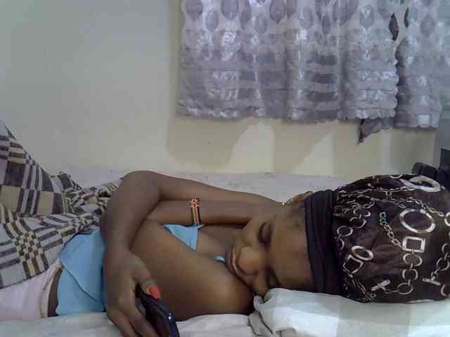 Ebonysly webcam