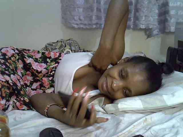 Ebonysly webcam