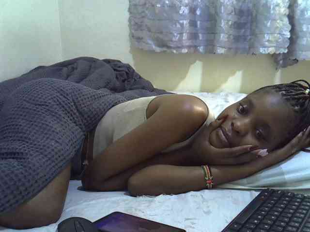 Ebonysly Ebonysly