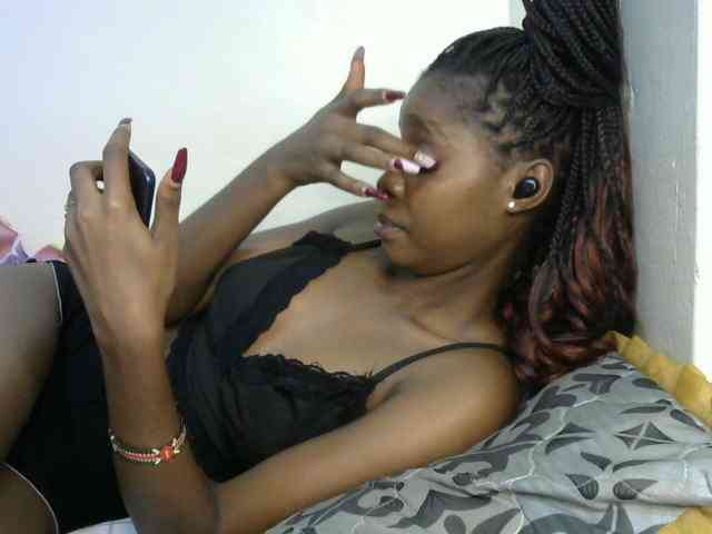 Ebonysly webcam