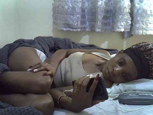 Ebonysly webcam