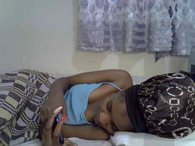 Ebonysly webcam