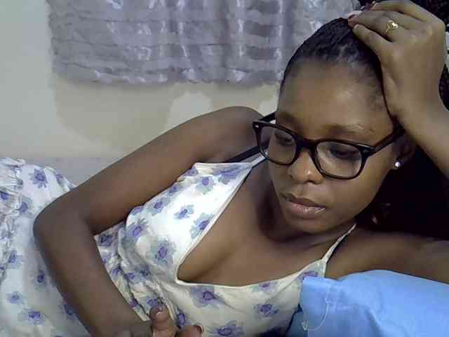 Ebonysly webcam