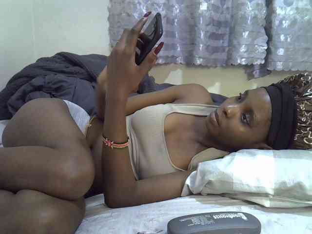 Ebonysly webcam
