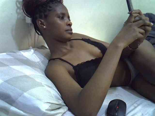 Ebonysly webcam