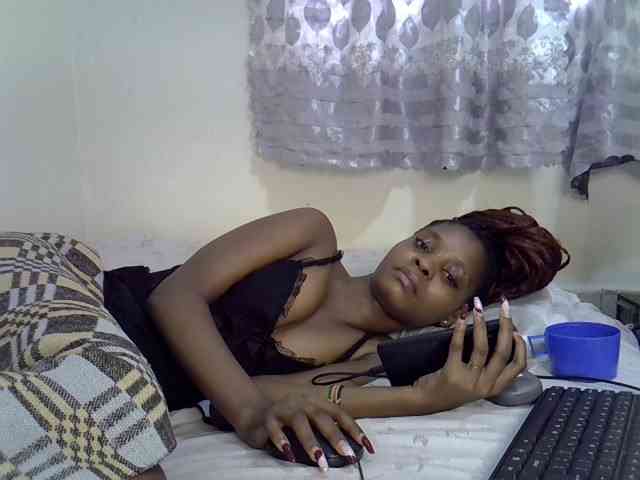Ebonysly webcam