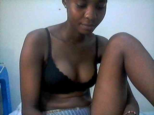 Ebonysly webcam