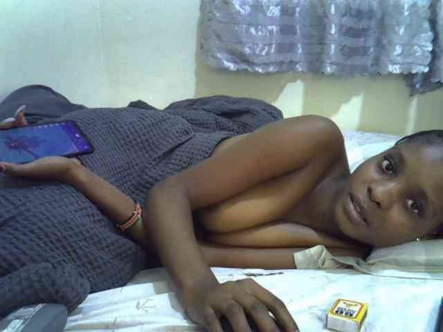 Ebonysly webcam