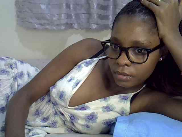 Ebonysly webcam