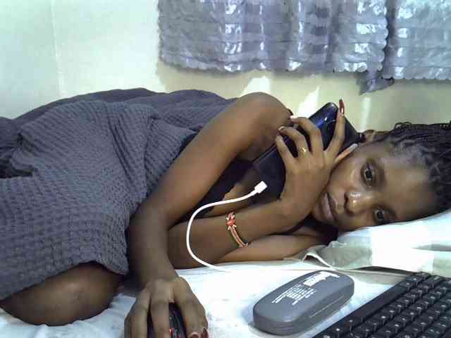 Ebonysly webcam