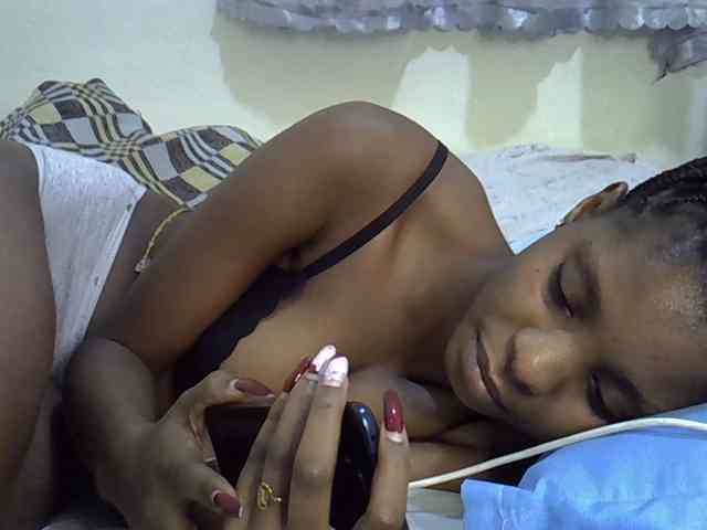 Ebonysly webcam