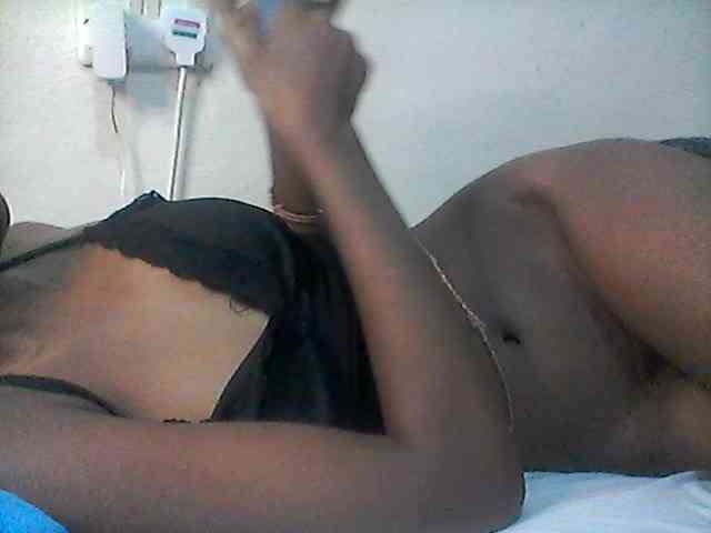 Ebonysly webcam