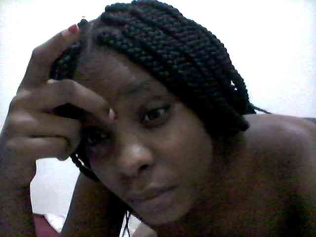 Modelo: Ebonysly