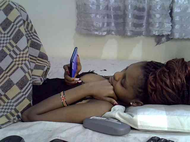 Ebonysly webcam