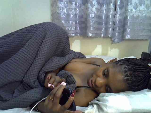 Ebonysly webcam