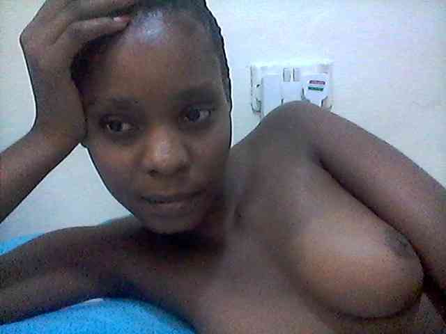 Ebonysly webcam