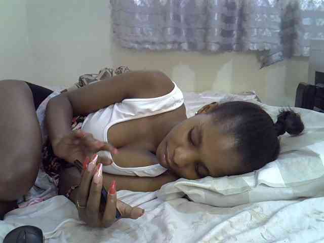 Ebonysly webcam