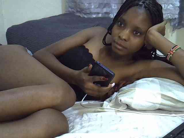 Ebonysly webcam