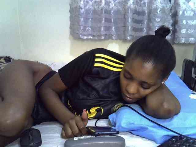 Ebonysly webcam
