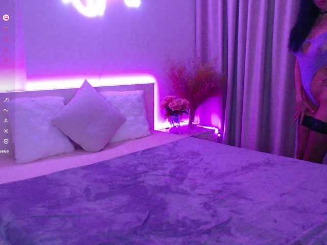 SofiSlowBurn live cam on BongaCams
