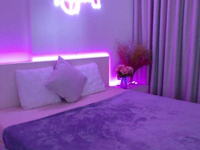 SofiSlowBurn live cam on BongaCams