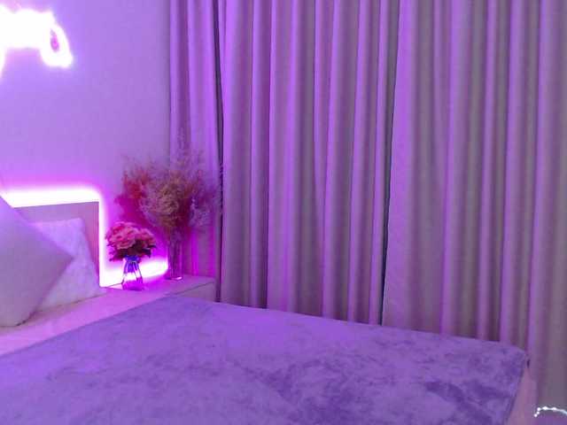 SofiSlowBurn live cam on BongaCams