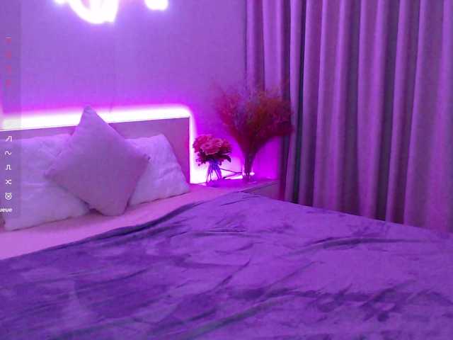 SofiSlowBurn live cam on BongaCams