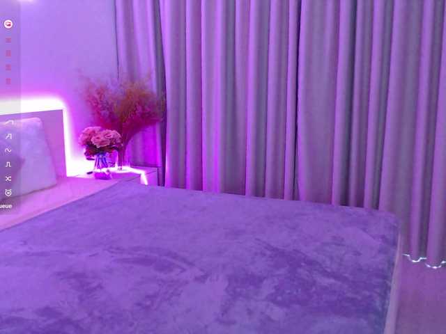 SofiSlowBurn live cam on BongaCams
