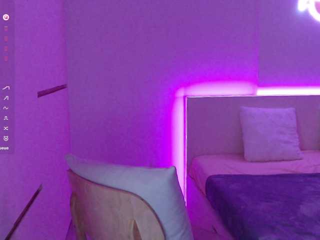 SofiSlowBurn live cam on BongaCams