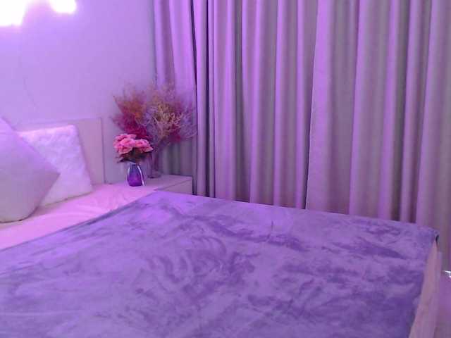 SofiSlowBurn live cam on BongaCams