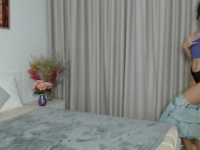 SofiSlowBurn live cam on BongaCams