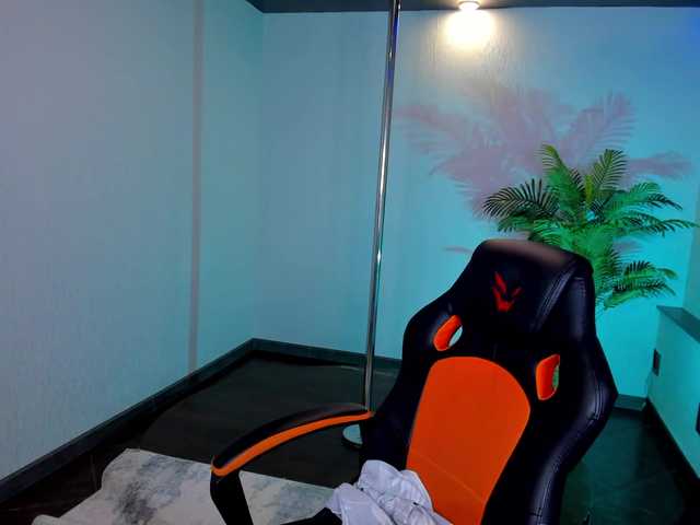 SamuraHix live webcam show