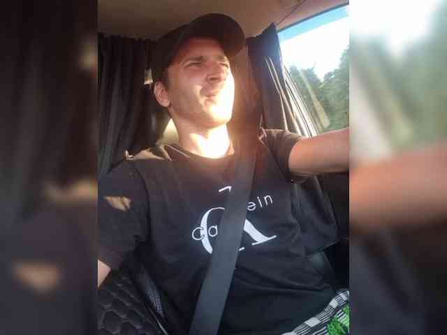 Kaspars39 Sex Cam Show