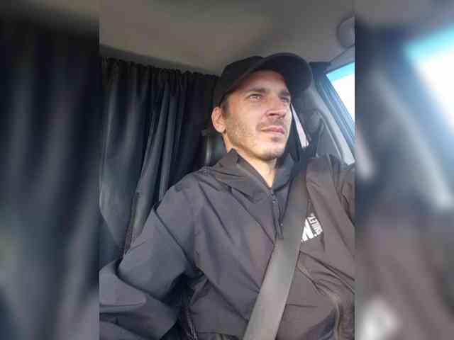 Kaspars39 Sex Cam Show