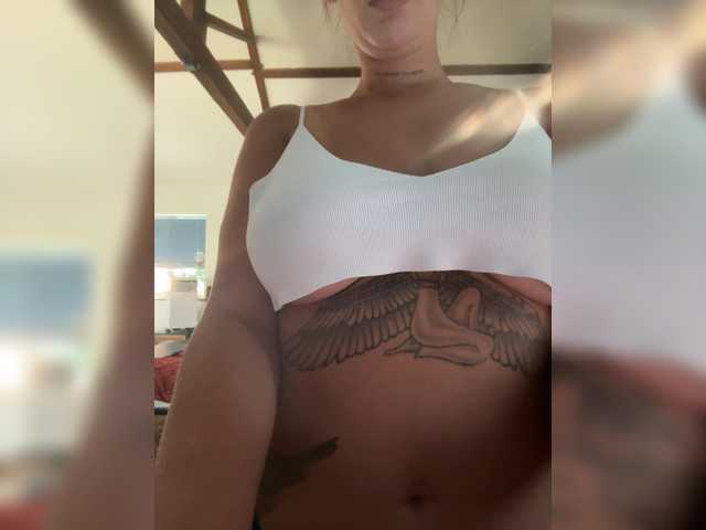Annieloveie