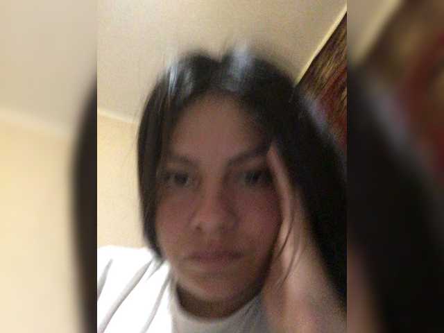 Dianesi live cam on BongaCams
