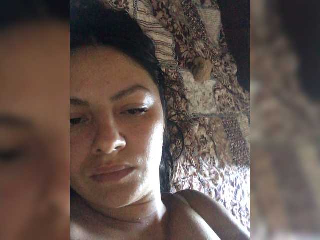 Dianesi live cam on BongaCams