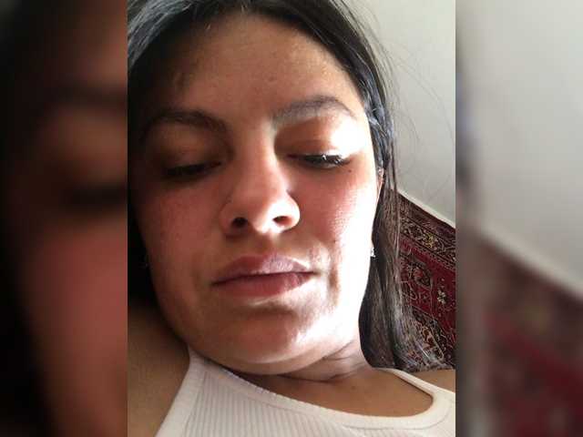 Dianesi live cam on BongaCams